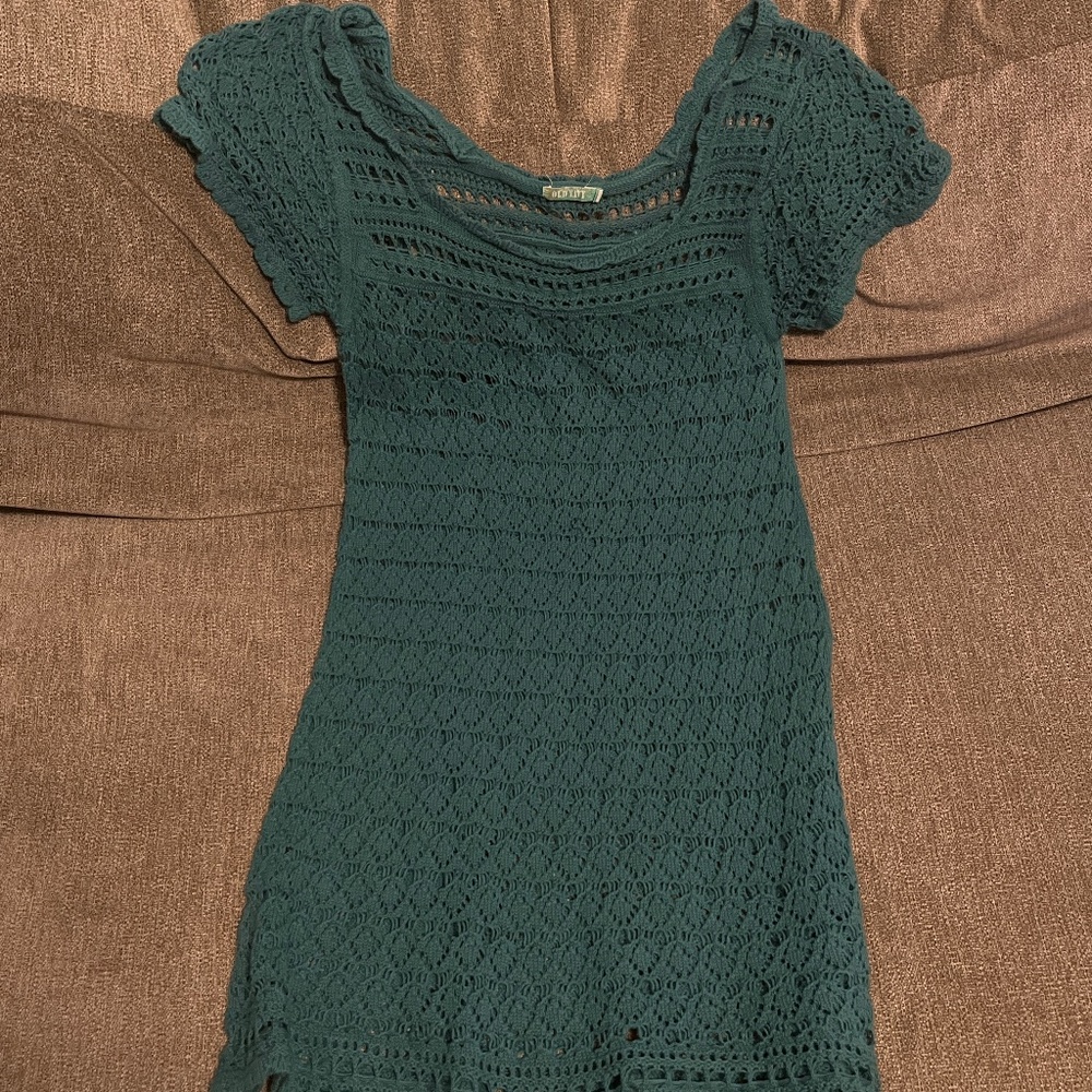 Large Green Knit top